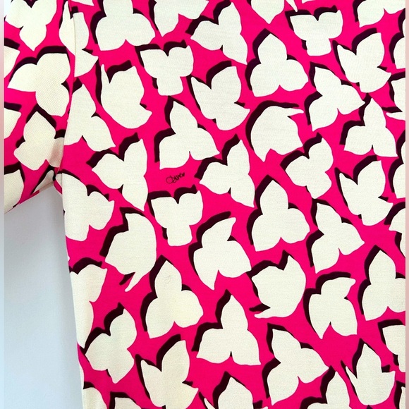 Diane Von Furstenburg Women’s Size 2 Pink and White Dress V Neck Silk - Picture 10 of 15